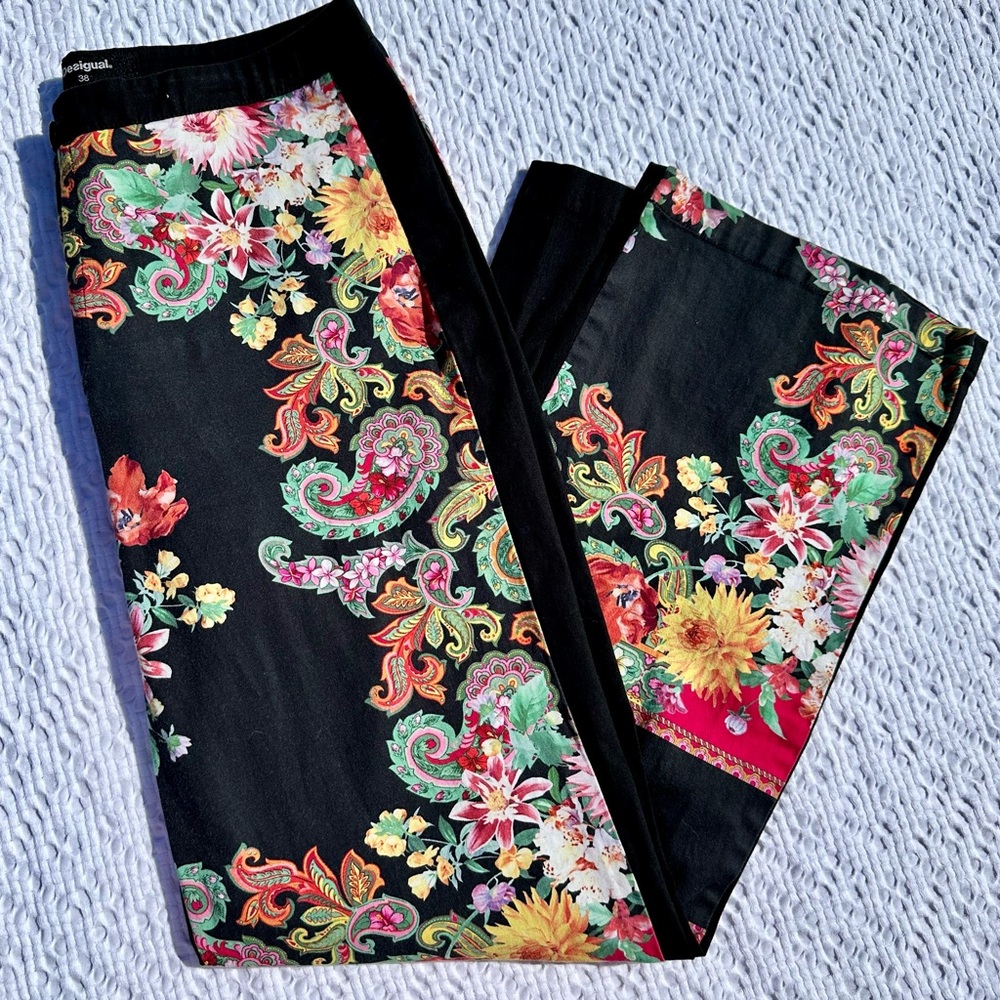 Desigual Floral and Paisley Printed Trouser with flared leg. SZ8